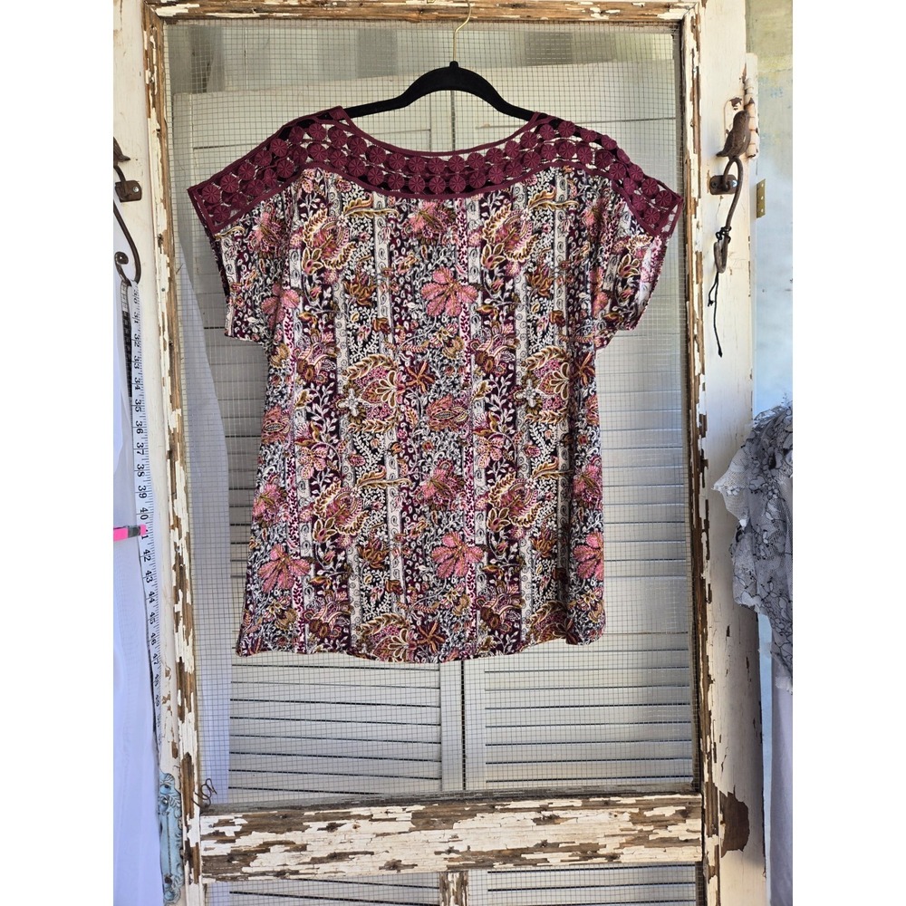 Cato Est. 1946 Floral Bell Sleeve Boho Blouse Top Women Size Small Shirt